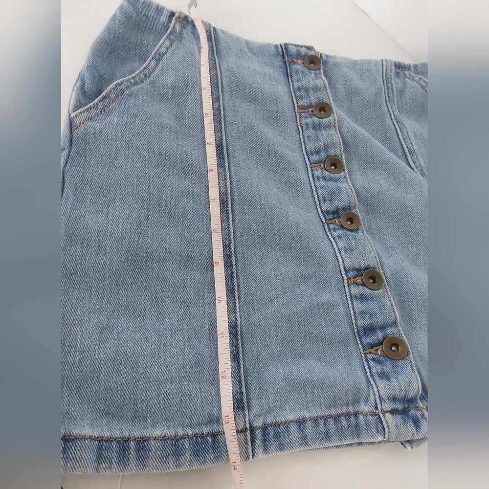 Forever 21 Size S Button Up Mini Demin Skirt - Picture 8 of 11